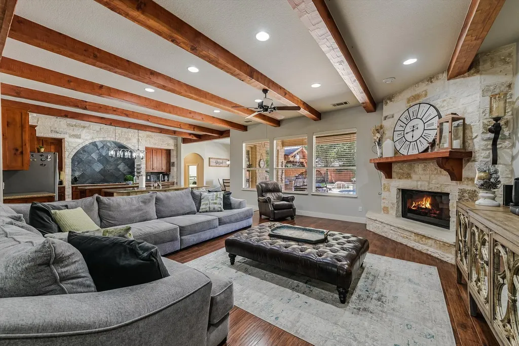 2504 Donner Path Round Rock TX 78681