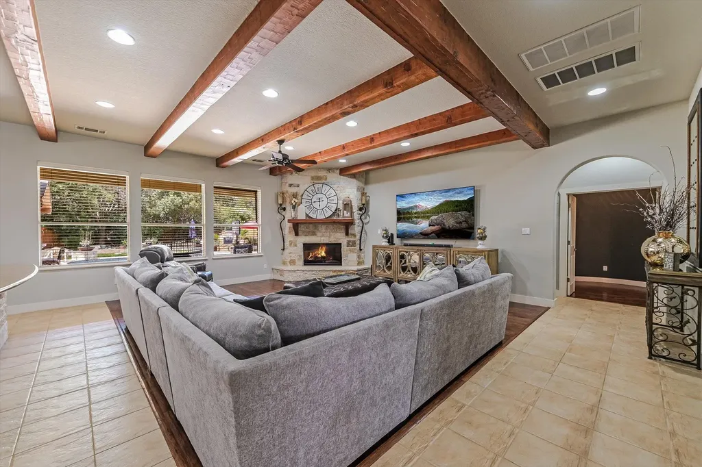 2504 Donner Path Round Rock TX 78681