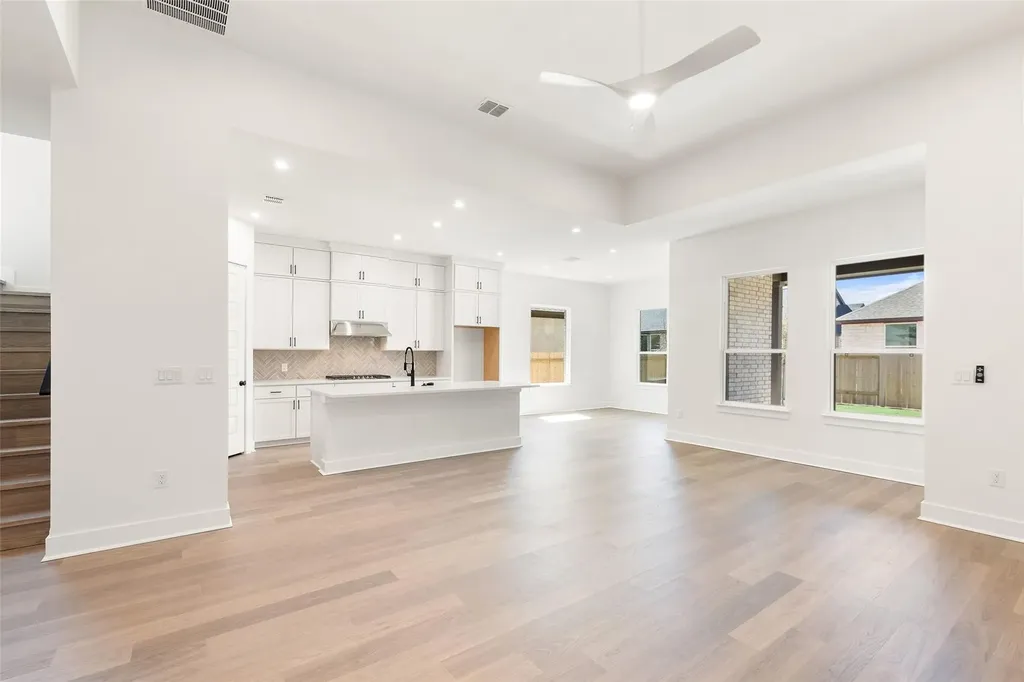 325 San Saba Drive Buda TX 78610