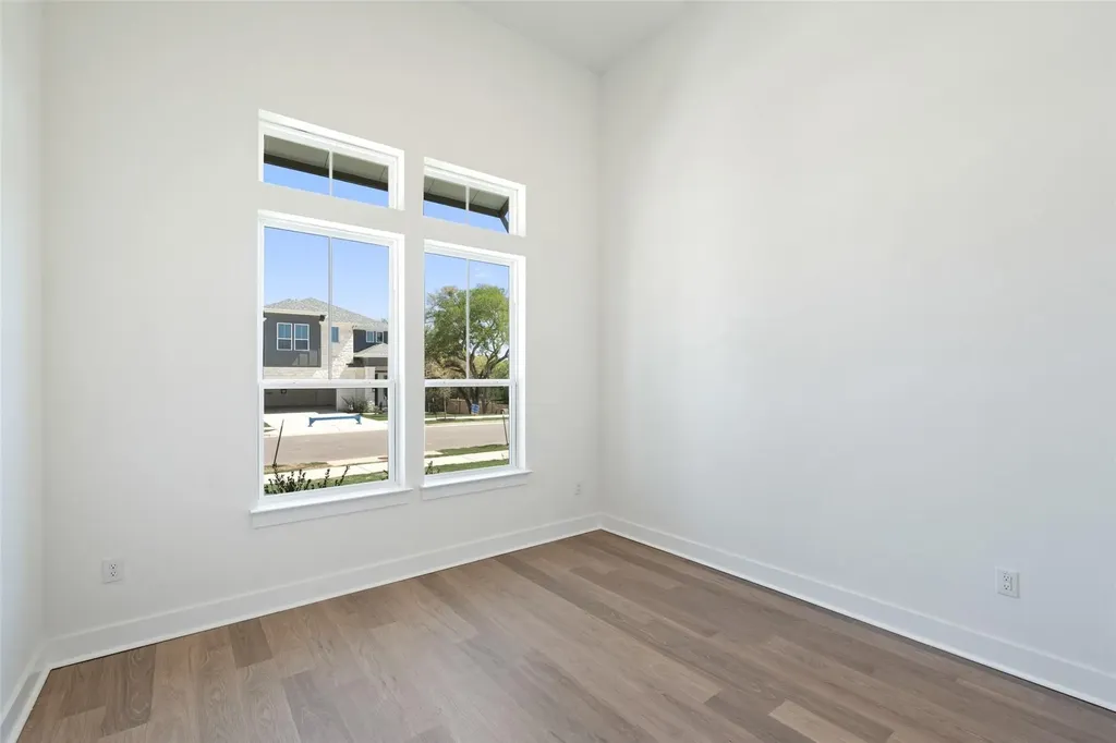 325 San Saba Drive Buda TX 78610