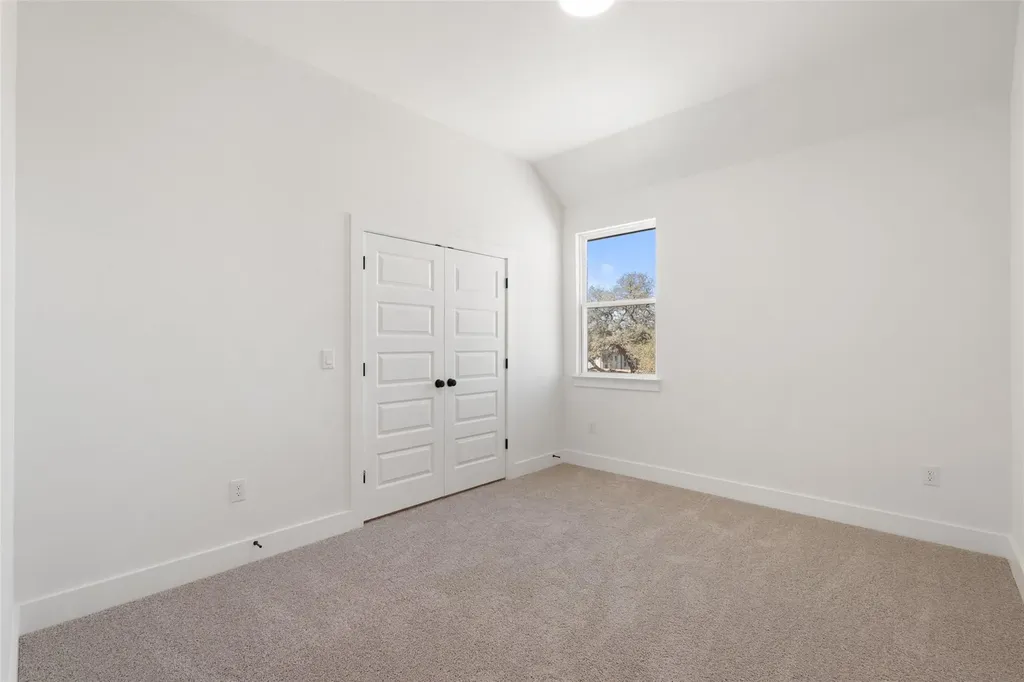 325 San Saba Drive Buda TX 78610