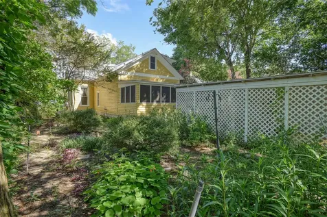 602 Mills Street Smithville TX 78957