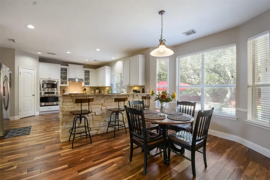 3224 Summer Canyon Drive Austin TX 78732