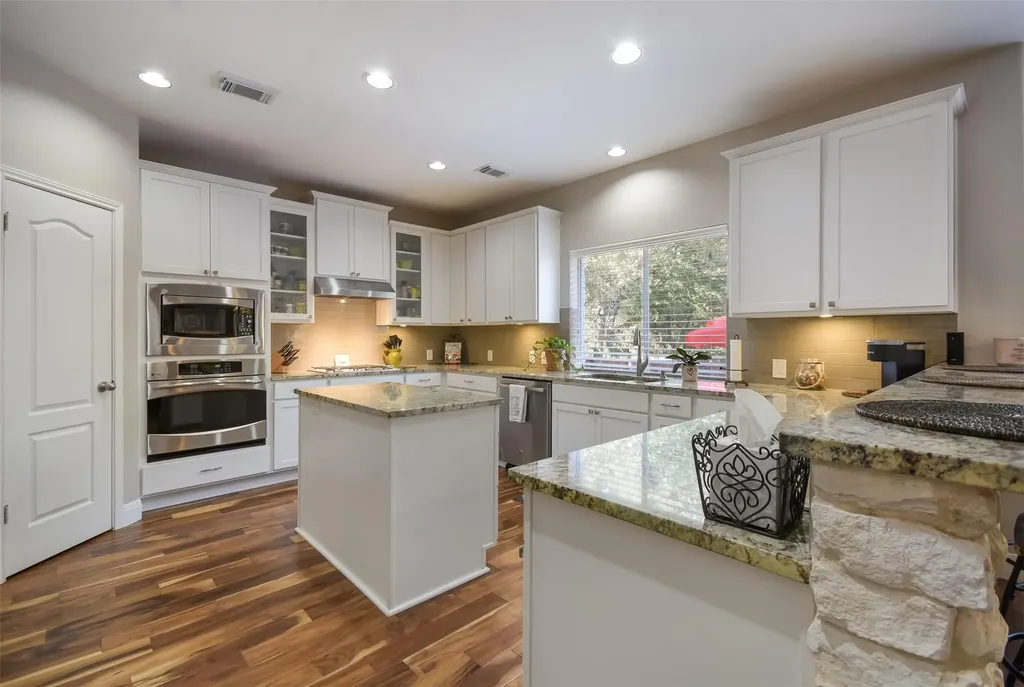 3224 Summer Canyon Drive Austin TX 78732
