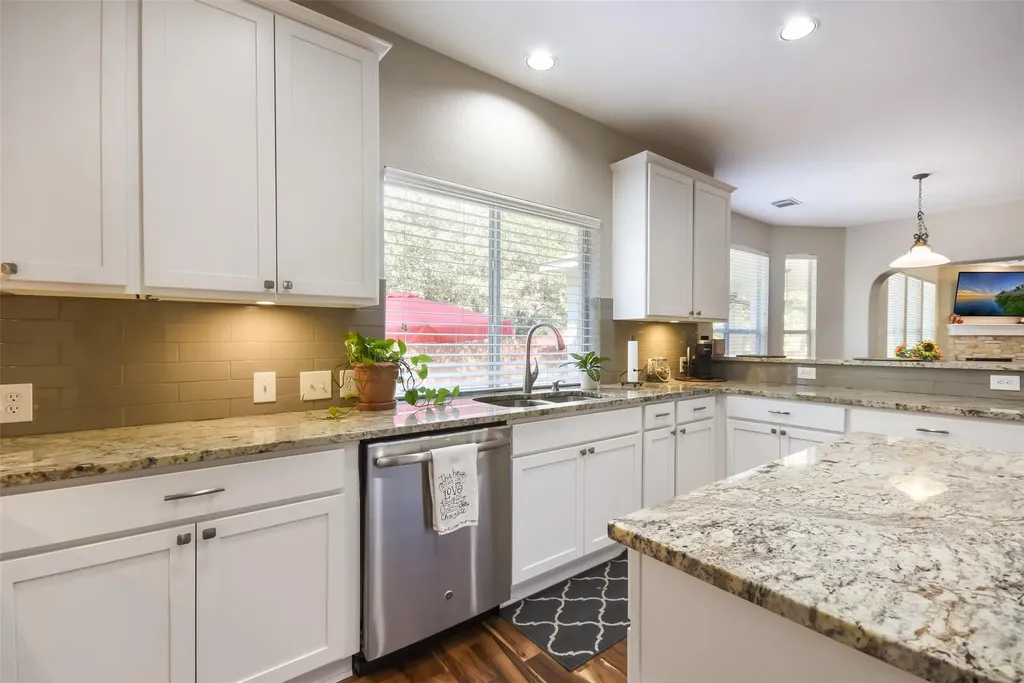 3224 Summer Canyon Drive Austin TX 78732