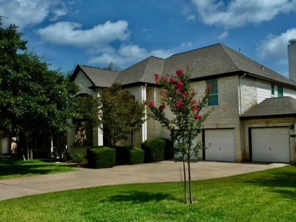 3224 Summer Canyon Drive Austin TX 78732