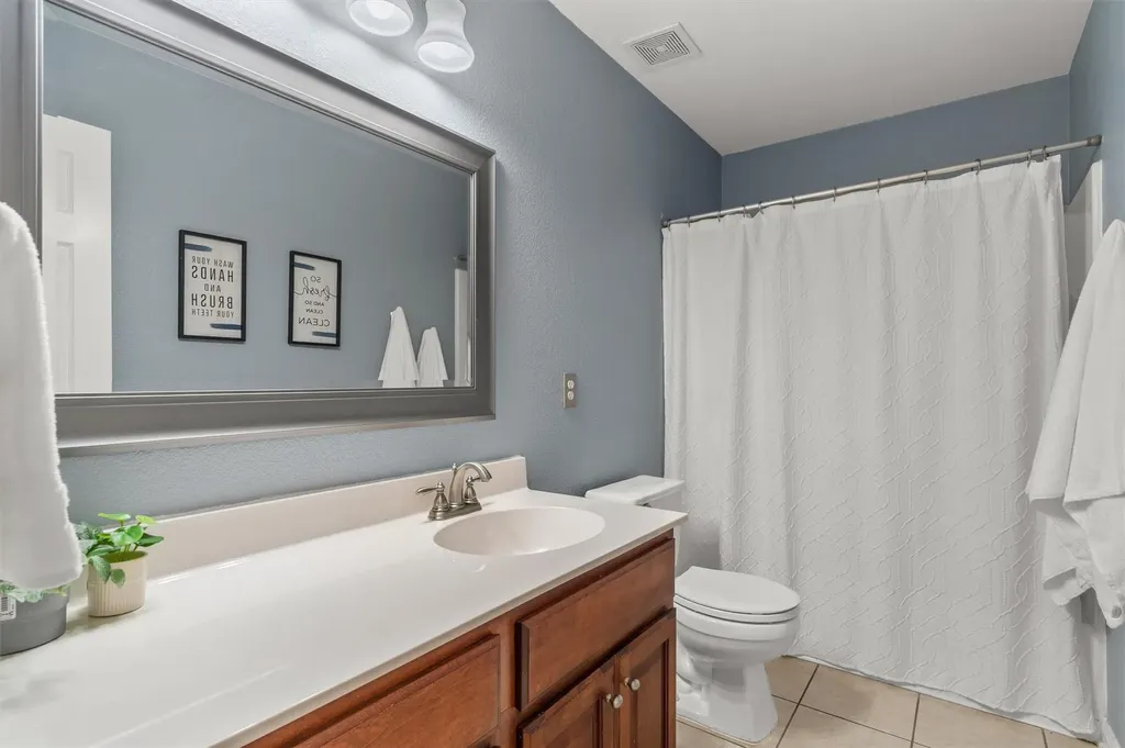 112 Justin Leonard Drive Round Rock TX 78664