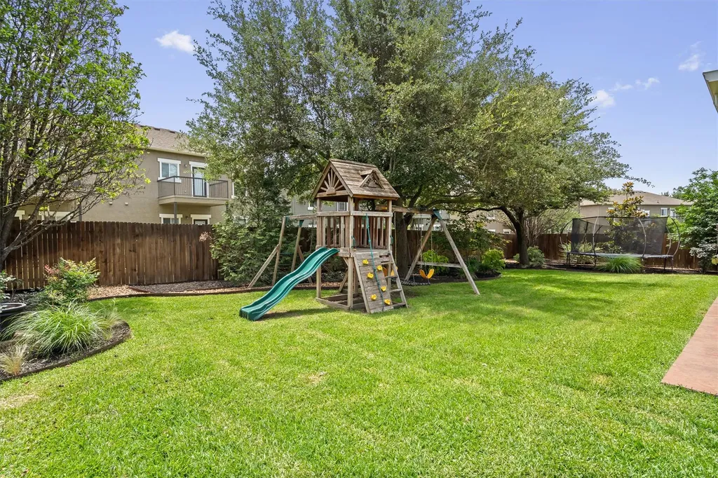 112 Justin Leonard Drive Round Rock TX 78664