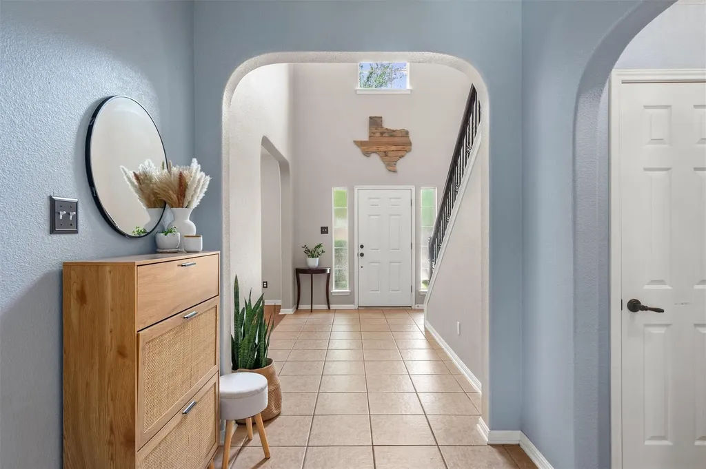112 Justin Leonard Drive Round Rock TX 78664