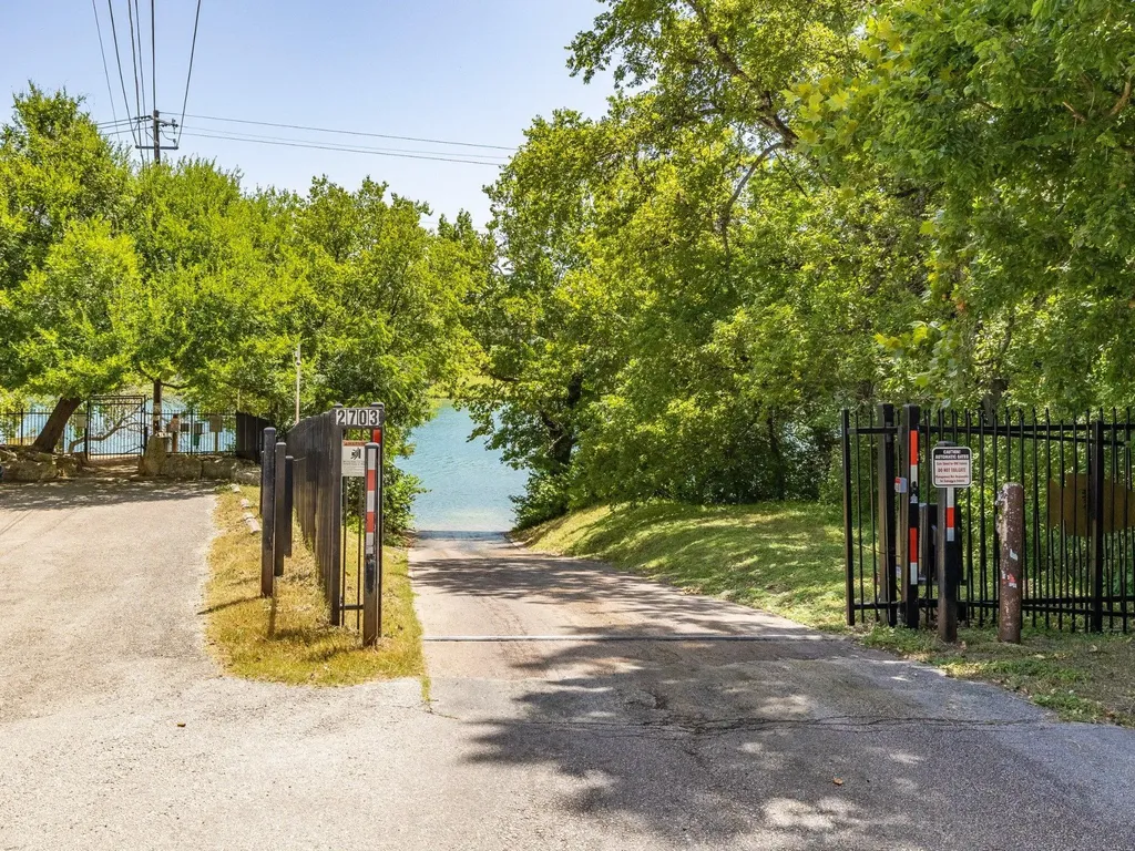 14417 Cochise Trail Austin TX 78734