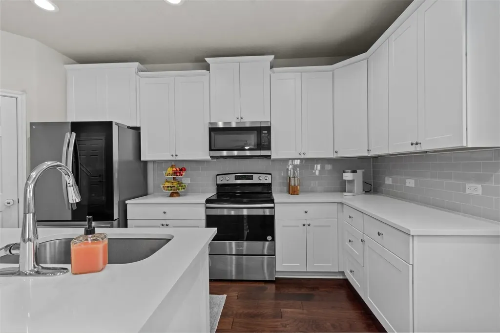 904 American Trail Leander TX 78641