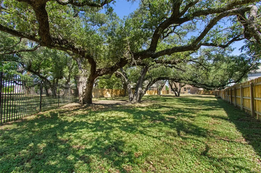 904 American Trail Leander TX 78641