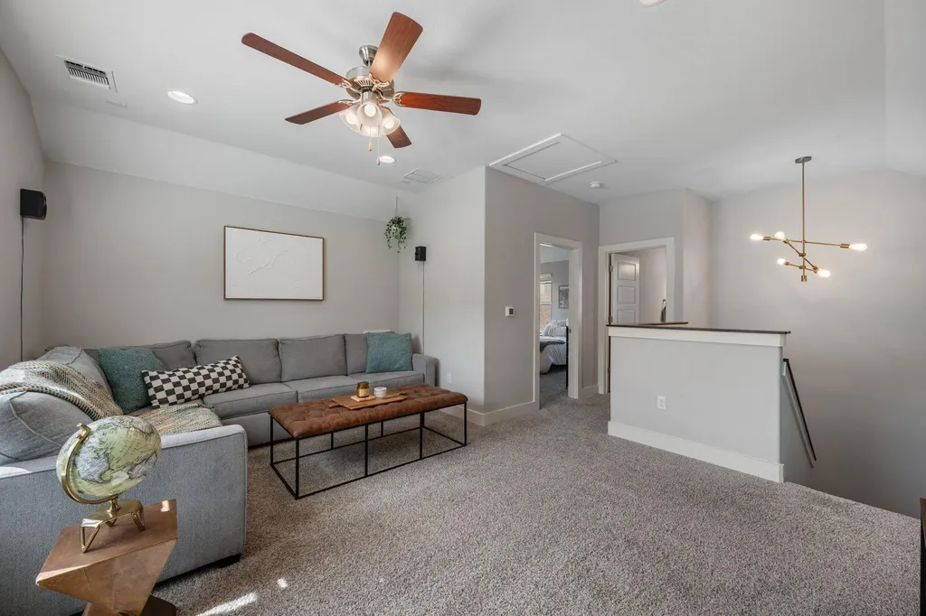 5409 Fox Wing Way Austin TX 78747
