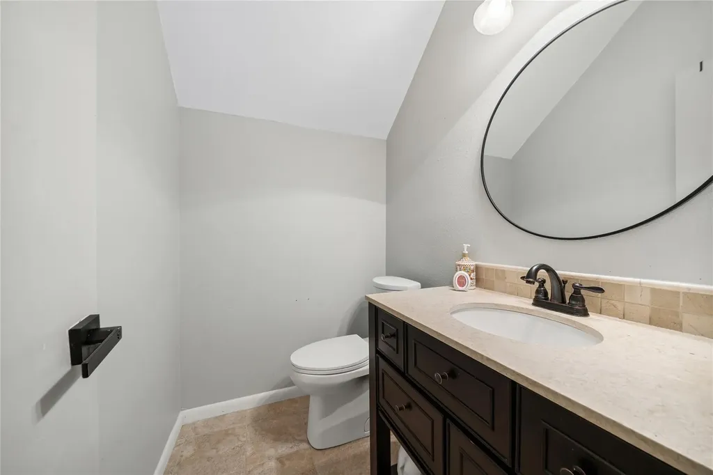 7162 Chimney Corners Austin TX 78731