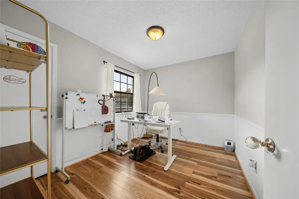 7162 Chimney Corners Austin TX 78731