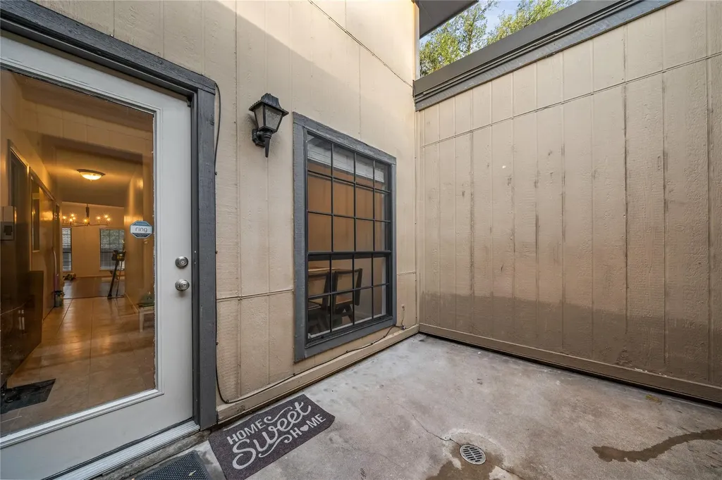 7162 Chimney Corners Austin TX 78731