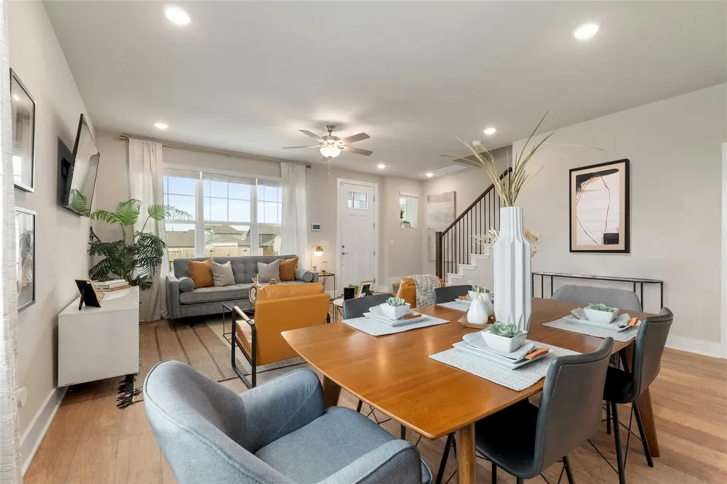 5804 Rotunda View Austin TX 78747