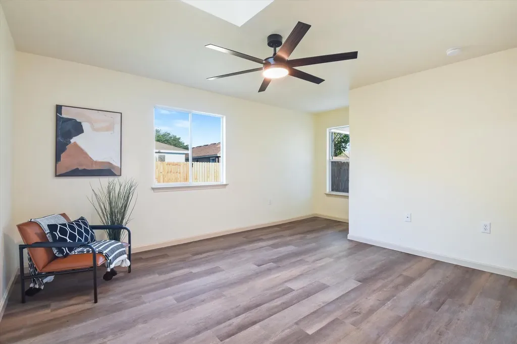 5713 Las Alas Trail Del Valle TX 78617