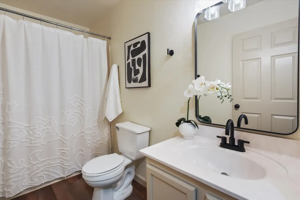 5713 Las Alas Trail Del Valle TX 78617