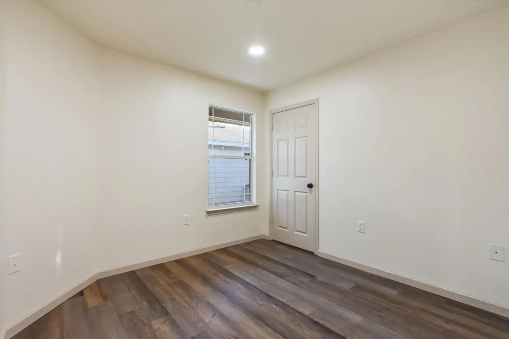 5713 Las Alas Trail Del Valle TX 78617