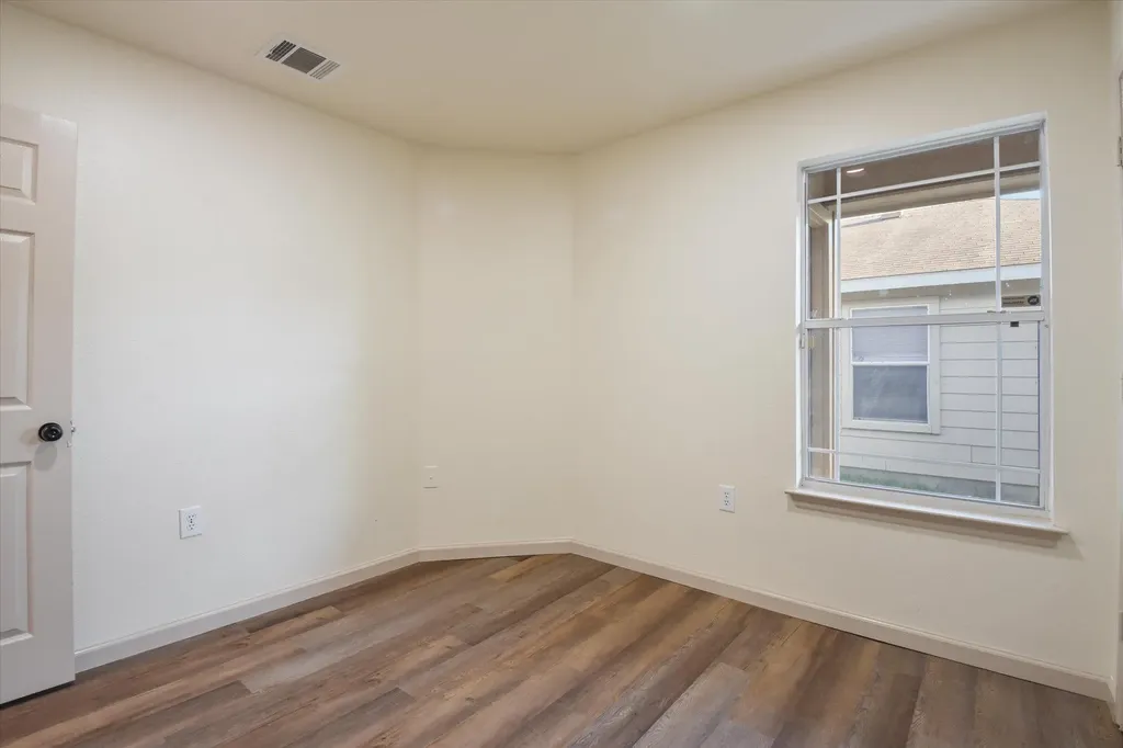 5713 Las Alas Trail Del Valle TX 78617