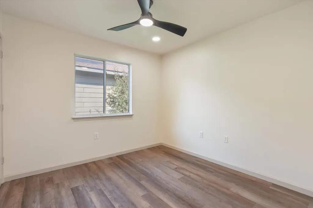 5713 Las Alas Trail Del Valle TX 78617
