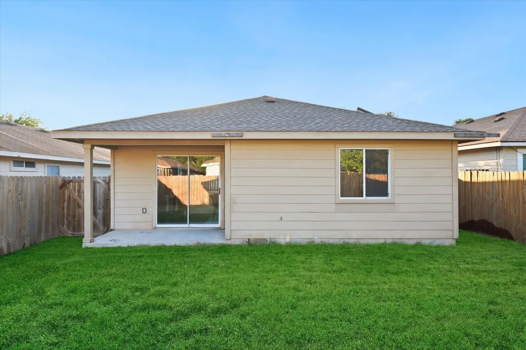 5713 Las Alas Trail Del Valle TX 78617