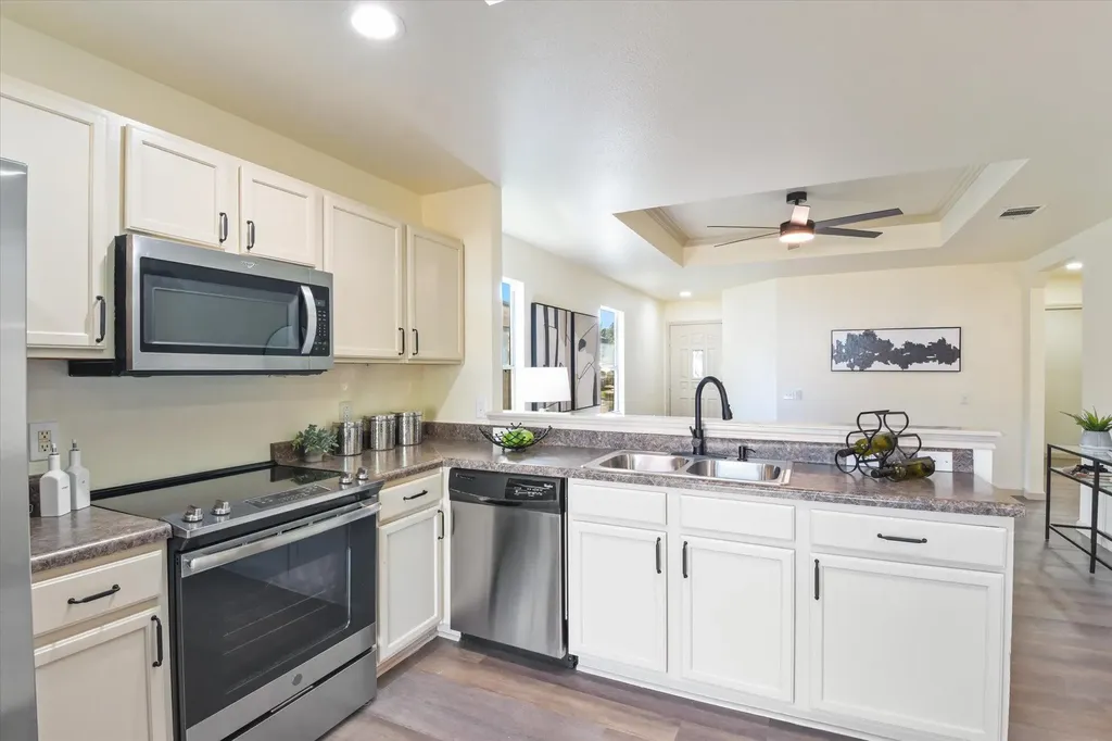 5713 Las Alas Trail Del Valle TX 78617