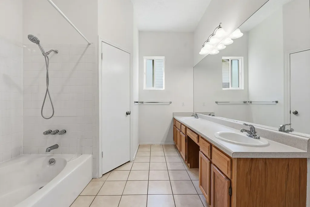 14818 Yellowleaf Trail Austin TX 78728