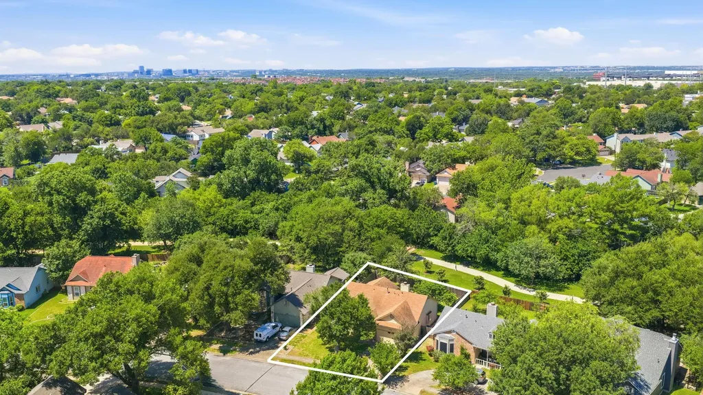 14818 Yellowleaf Trail Austin TX 78728