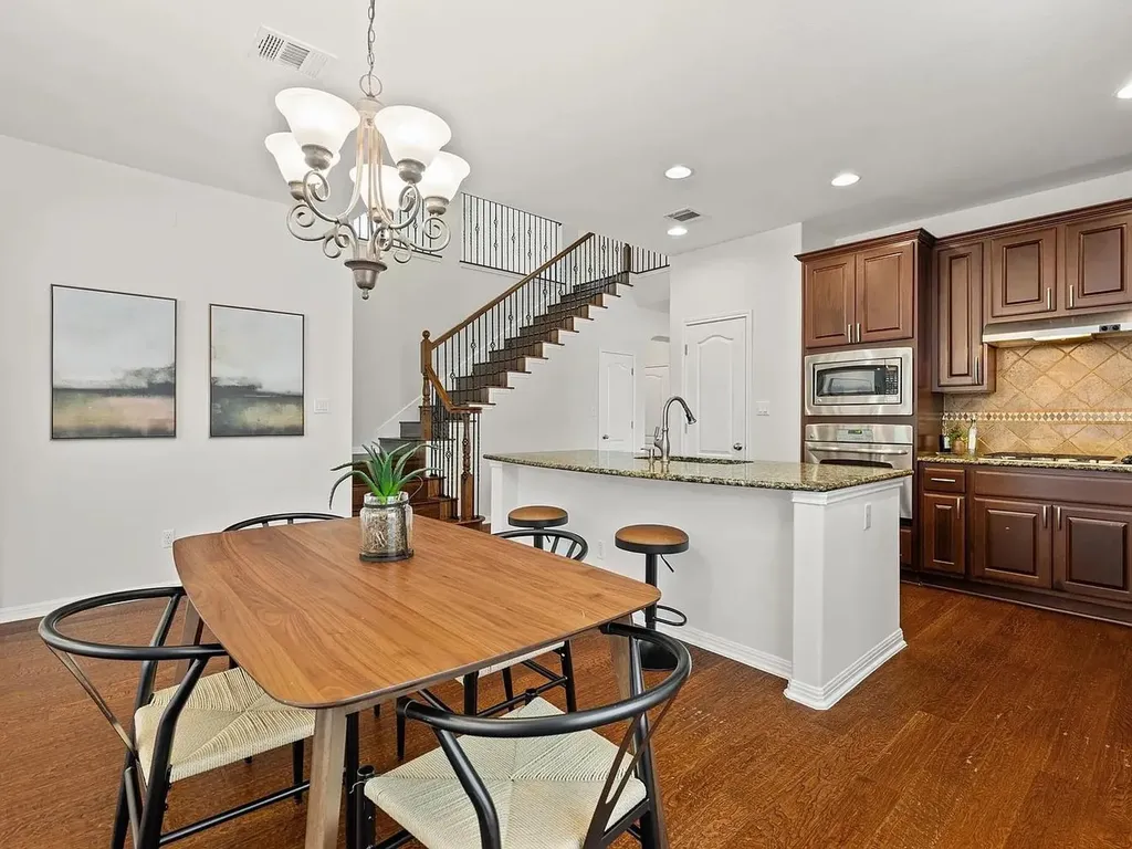 703 S Frontier Lane Cedar Park TX 78613