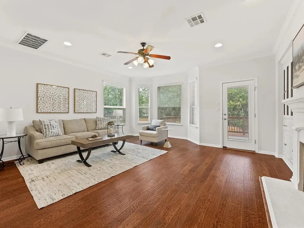 703 S Frontier Lane Cedar Park TX 78613