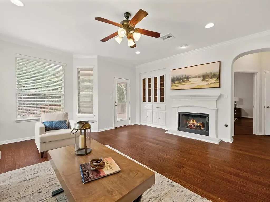 703 S Frontier Lane Cedar Park TX 78613
