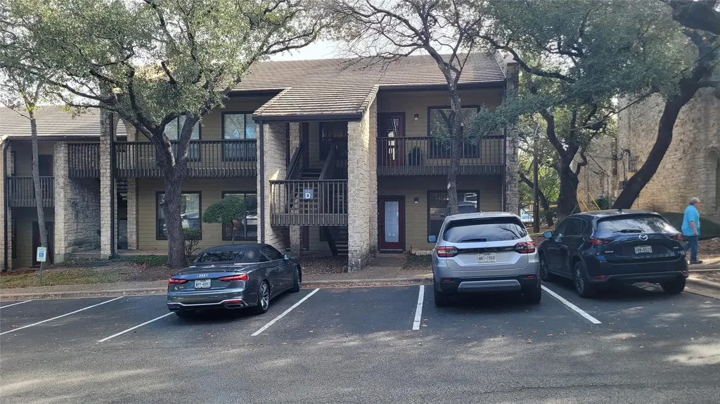 4131 Spicewood Springs Road Austin TX 78759