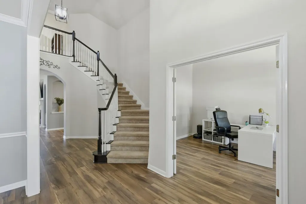 2701 Michelle Lynne Cove Round Rock TX 78681