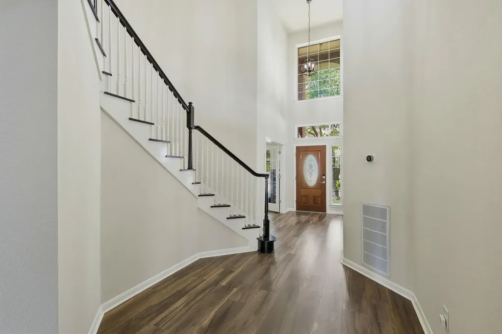2701 Michelle Lynne Cove Round Rock TX 78681