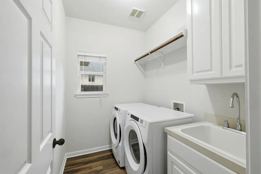 2701 Michelle Lynne Cove Round Rock TX 78681