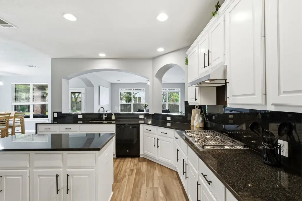 2701 Michelle Lynne Cove Round Rock TX 78681