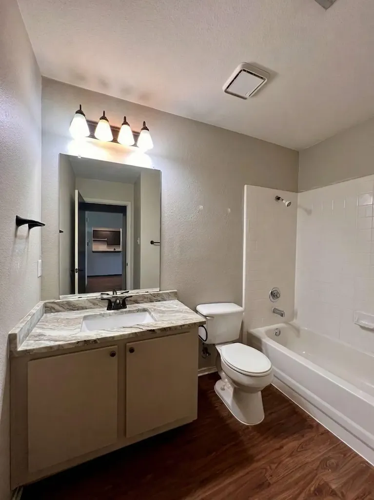 5404 China Berry Road Austin TX 78744