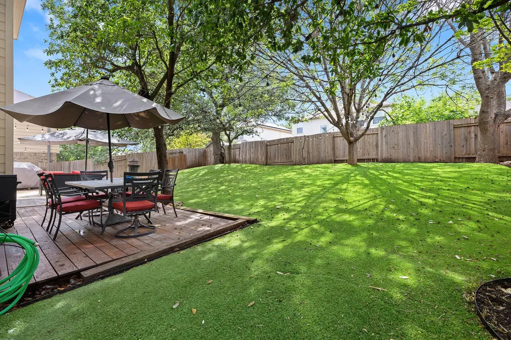 2652 Ravenwood Drive Round Rock TX 78665