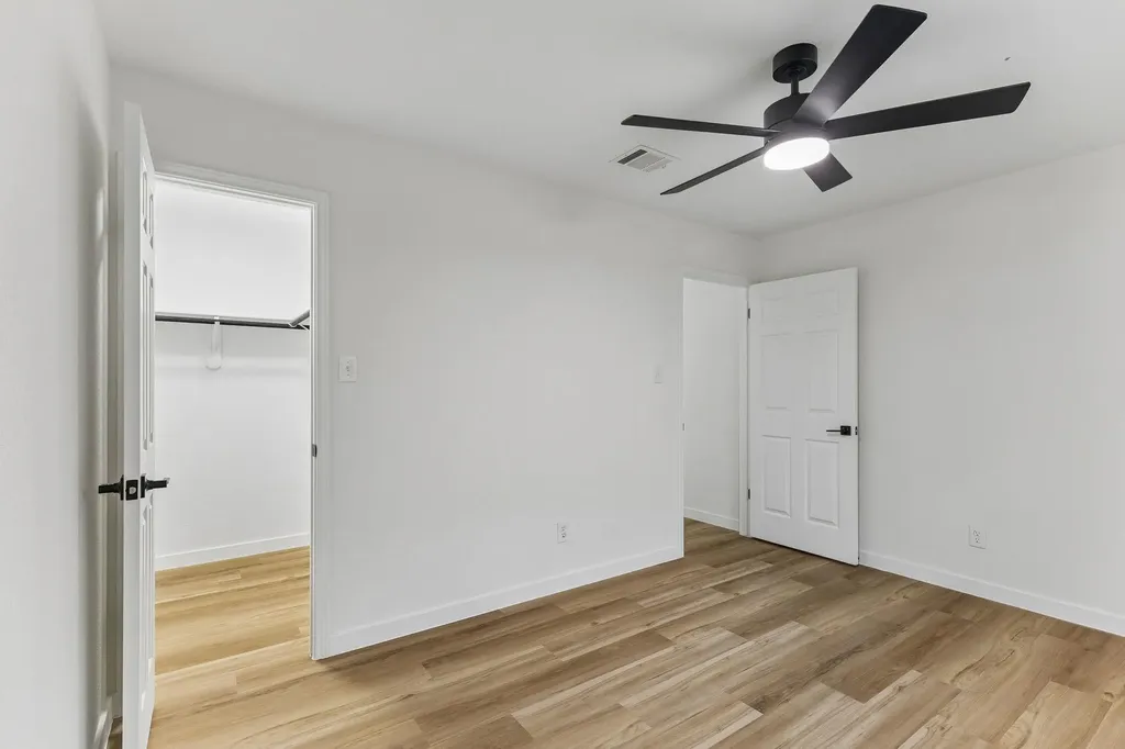 1000 Oaklands Drive Round Rock TX 78681