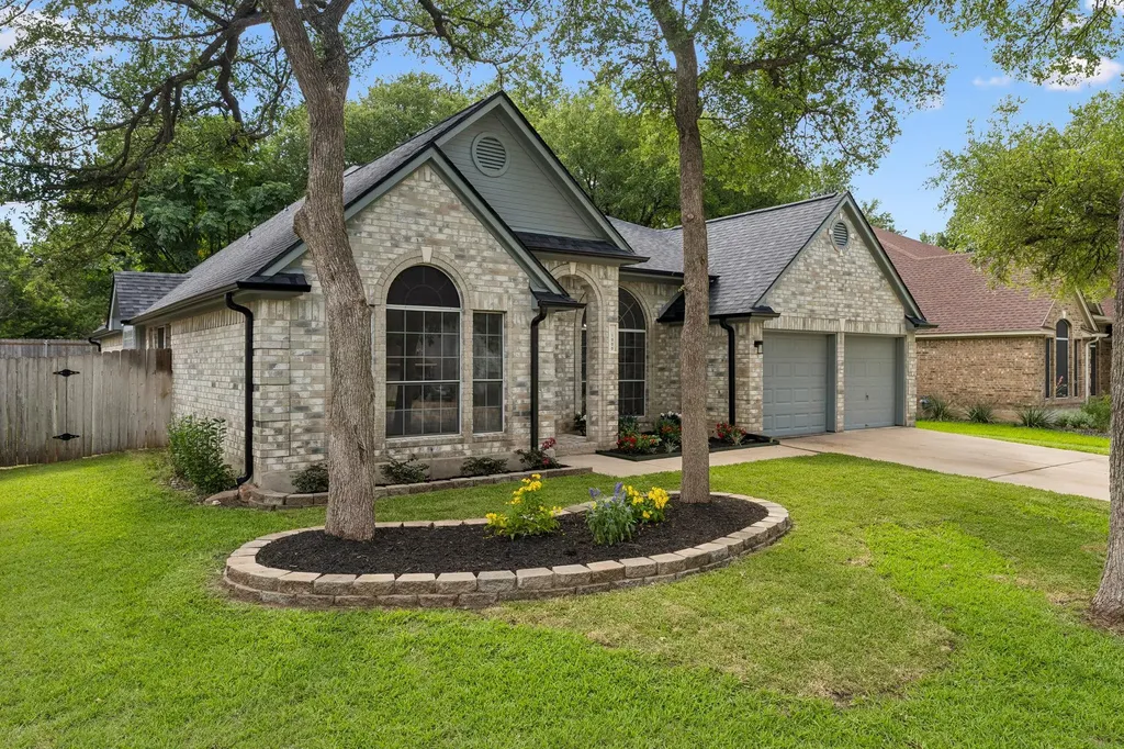 1000 Oaklands Drive Round Rock TX 78681