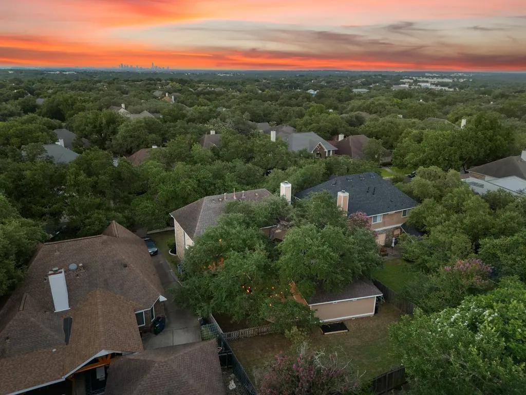 10604 Ames Lane Austin TX 78739
