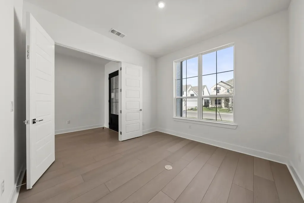 112 Irvine Pass Liberty Hill TX 78642