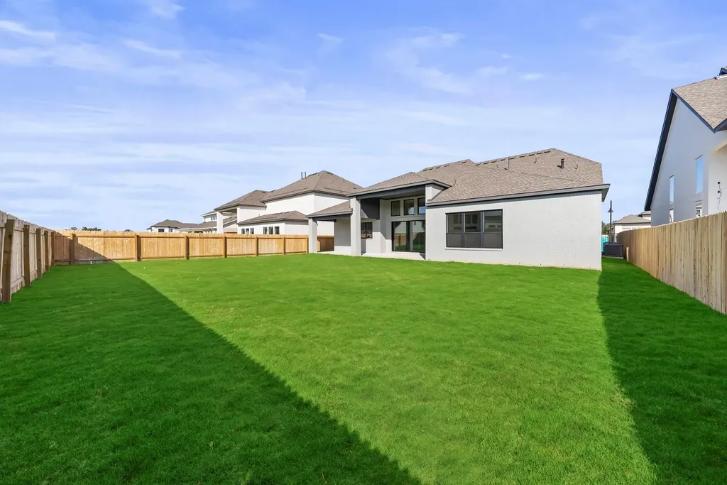 112 Irvine Pass Liberty Hill TX 78642