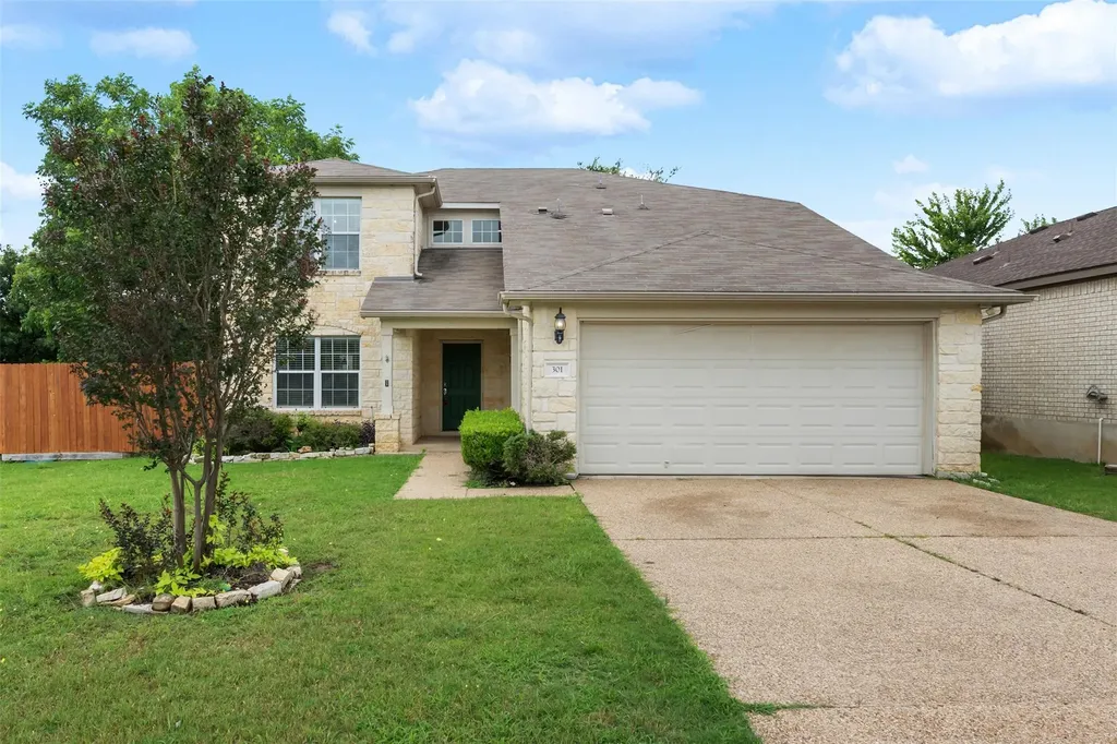 301 Lark Street Leander TX 78641
