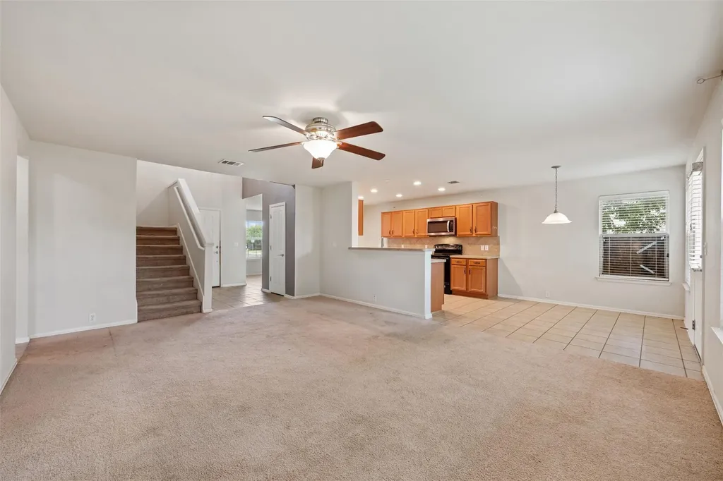301 Lark Street Leander TX 78641