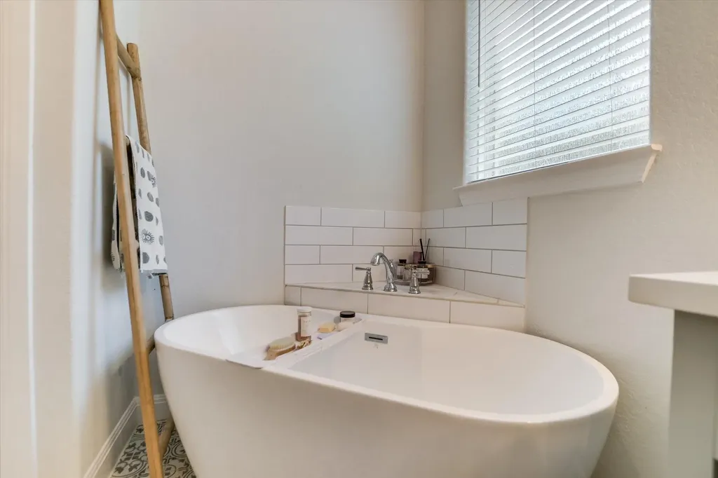 2620 Council Springs Pass Leander TX 78641