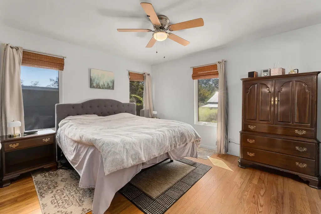 1303 Glencrest Drive Austin TX 78723