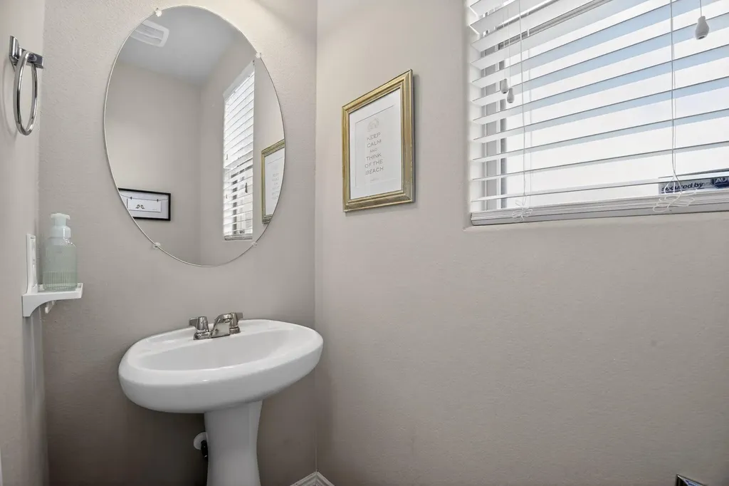 16816 Ruggio Road Pflugerville TX 78660